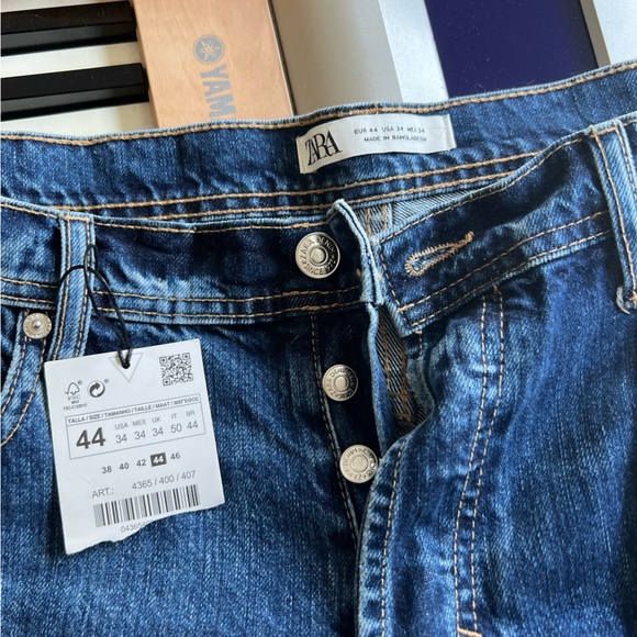 Zara | NWT Distressed Jeans - Picture 8 of 8